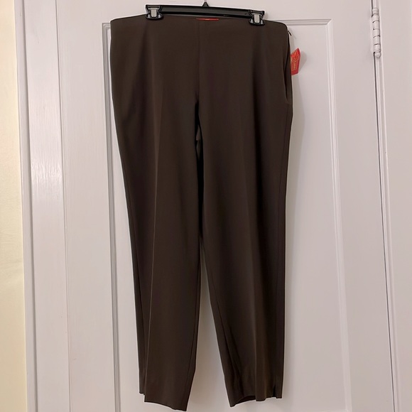 Krazy Larry stretch straight leg trousers in brown. Size 12. NWT. - Picture 6 of 6